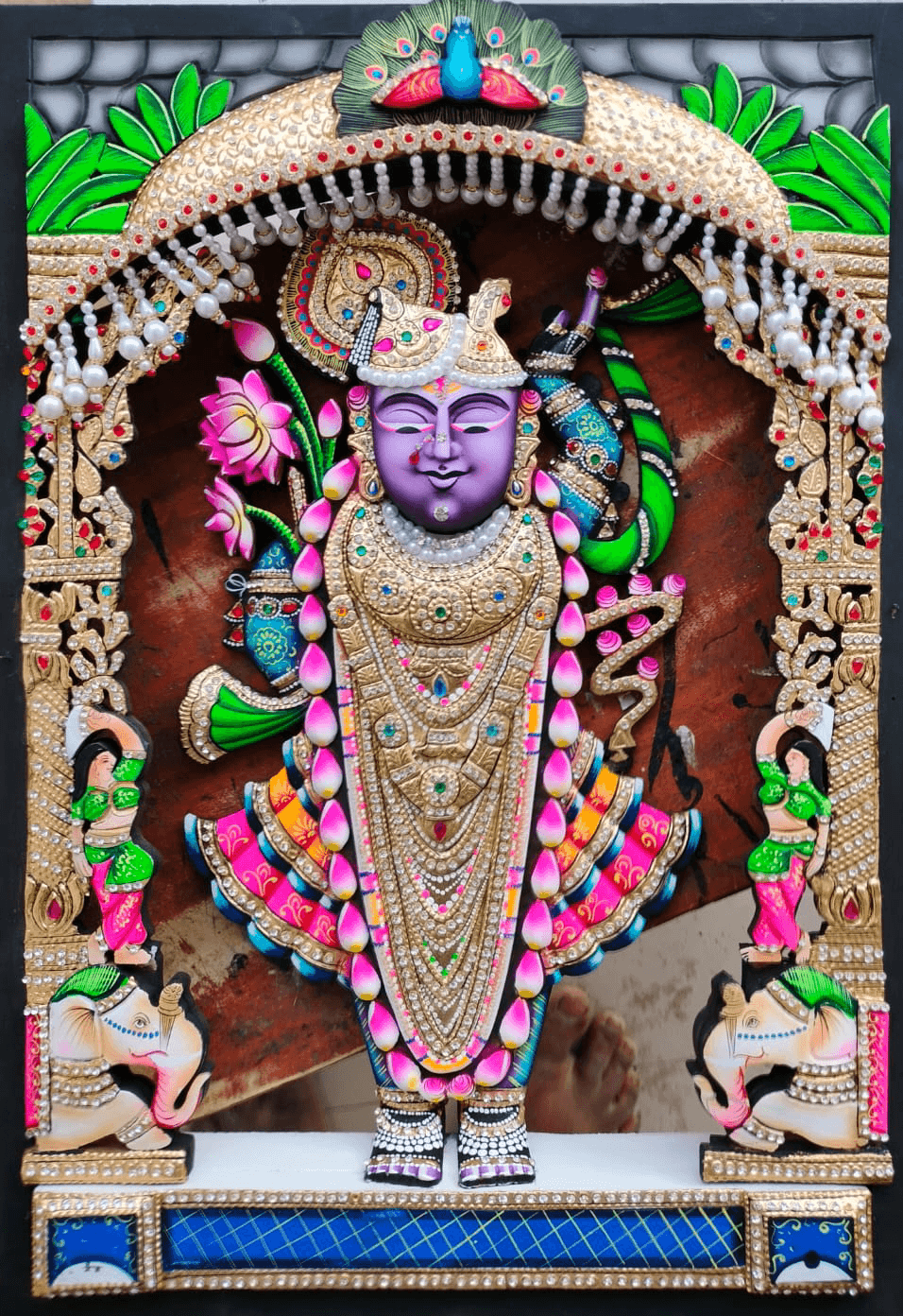 Shrinathji Rajbhog Handcrafted Wooden Painting – Gold Leaf & Gemstone Embellished Nathdwara Art with Decorative Frame